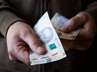 Яка мінімальна зарплата буде з 1 травня: скільки отримуватимуть українці