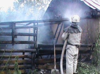 У Перечині горіло горище житлового будинку