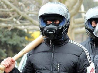 На Закарпатті побили молодого хлопця: юнак був без свідомості