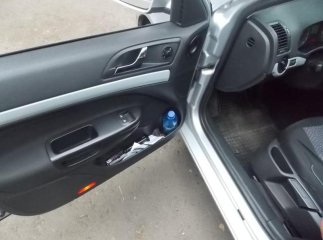 Службовий собака допоміг прикордонникам виявити заховані в автомобілі боєприпаси до вогнепальної зброї