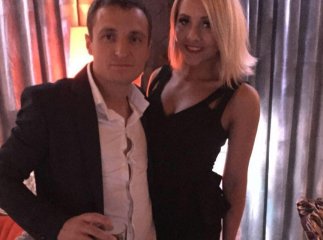 Гравець "Минаю" Михайло Кополовець зробив пропозицію своїй дівчині прямо на сцені