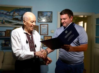 На Мукачівщині у День пасічника відзначили працівників галузі бджільництва