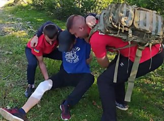 З чоловіком, який пішов по гриби та ягоди, трапилось лихо З чоловіком, який пішов по гриби та ягоди, трапилось лихо