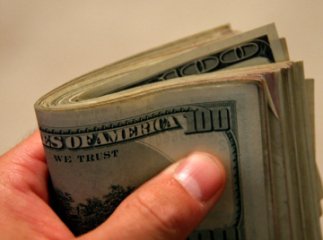 Прокуратура затримала рахівського адвоката при отриманні хабара у розмірі понад 5 тисяч доларів