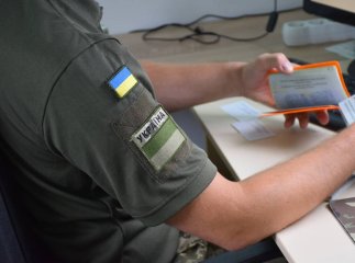 Вже був у автобусі: стало відомо про випадок з чоловіком на кордоні