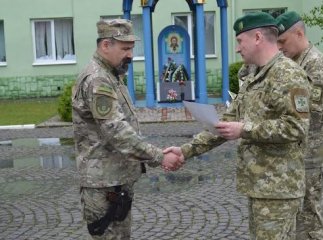 У Мукачівському прикордонному загоні нагородили групу бійців мобільної групи