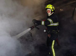 Вночі в одному із сіл вирувала пожежа — горів будинок