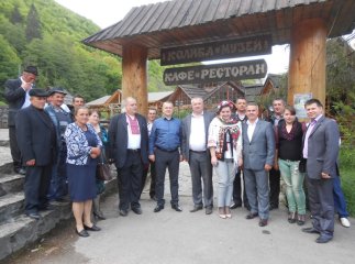 В географічному центрі Європи відбулось свято проводів вівчарів на полонини
