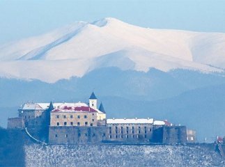 Закарпатський телеканал підготував серію роликів про замки Закарпаття