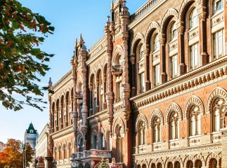 Нацбанк змінив обмеження на валютному ринку: що тепер дозволено