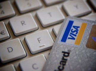 Укрзалізниця призупинила продаж квитків за студентськими 