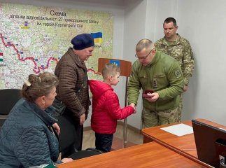 Президент посмертно нагородив трьох прикордонників із Закарпаття, які загинули на війні