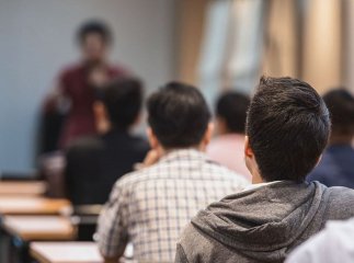 Депутатка розповіла, чи планують чоловікам призовного віку заборонити вступати у ВНЗ