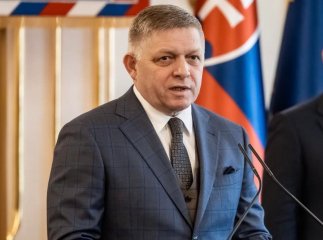 «Якщо такі герої, то їдьте в Україну», — прем’єр Словаччини спровокував протести учнів