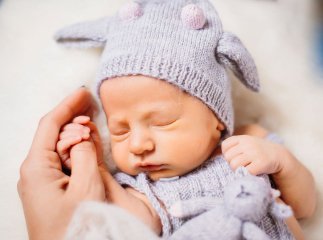 Чотири двійні та богатирка під 5 кг народилися в Ужгороді за лютий