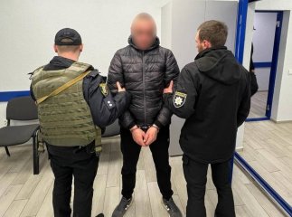 Чоловік під час візиту в стоматологію викрав телефон лікаря