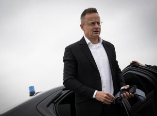 Сійярто відреагував на заяву СБУ щодо викриття угорської шпигунської мережі на Закарпатті і заявив, що Угорщина висилає двох українських дипломатів Сійярто відреагував на заяву СБУ щодо викриття угорської шпигунської мережі на Закарпатті і заявив, що Угорщина висилає двох українських дипломатів