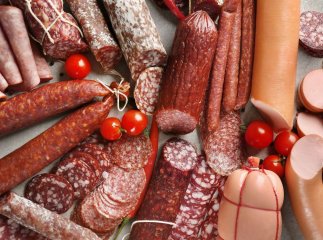 У магазинах продають фальсифікат ковбаси (яку не варто купувати)