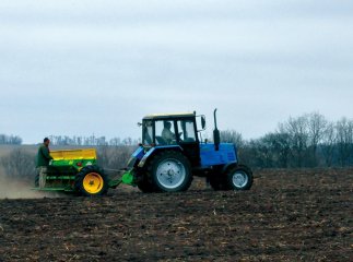 На Закарпатті розпочали весняно-польові роботи