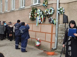 У День Соборності берегівчани вшанували пам’ять загиблих військових