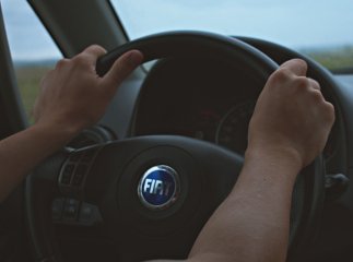 Кому доведеться провести перереєстрацію автомобіля: українцям озвучили пояснення