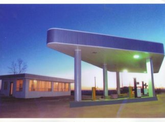 Неврівноважений закарпатець розгромив автозаправку