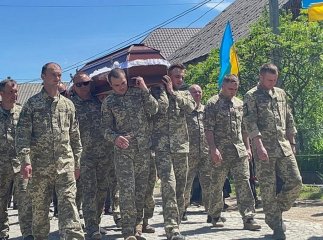Балотувався депутатом до селищної ради: поховали закарпатця, який загинув на війні