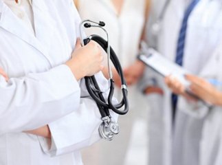 Зарплата понад 1 тисячу євро: куди закарпатські медики «їдуть на заробітки»