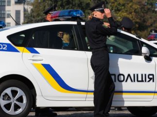 На Рахівщині п’яний водій трактора зніс паркан