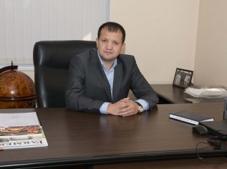 Активіст "Руху нових сил", якому спалили підприємство, встиг побувати і в "Партії регіонів", і в "Єдиному центрі"