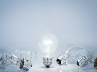 У понеділок світло вимикатимуть надовго: графік відключень на 9 лютого