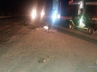 Водій наїхав на велосипедиста і втік