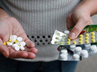Громадянці Словаччини не вдалось у власній сумці перевезти наркотики через кордон
