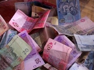 На Закарпатті жінка знайшла фальшиві гроші На Закарпатті жінка знайшла фальшиві гроші
