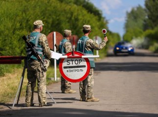 Україну облетіла новина про випадок, який трапився на одному з блокпостів Закарпаття Україну облетіла новина про випадок, який трапився на одному з блокпостів Закарпаття