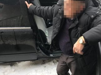Начальника житлово-комунального господарства районної ради впіймали на великому хабарі