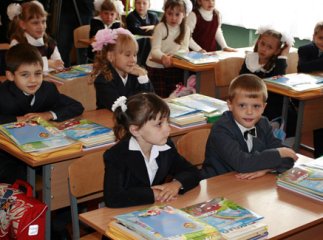 У Львові разом з першокласниками за парти сядуть їхні батьки