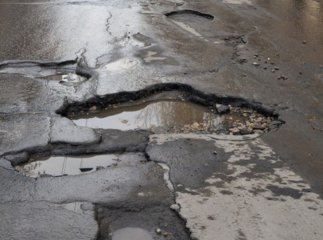 90% закарпатських доріг потребують капітального ремонту, – облавтодор
