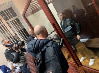 Суд обрав запобіжні заходи двом закарпатцям, яких підозрюють у замаху на вбивство офіцера поліції