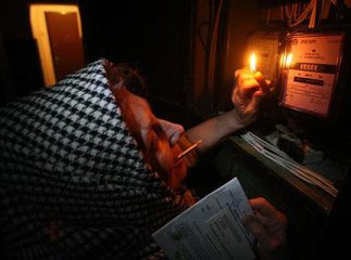 Мешканці одного із гуртожитків Ужгорода живуть вже тиждень без світла (ВІДЕО)