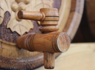 У Мукачеві стартував перший день фестивалю "Червене вино – 2016"