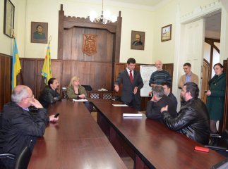 Працівники ПТНЗ Мукачева подадуть в суд на керівництво країни та Міністерство освіти