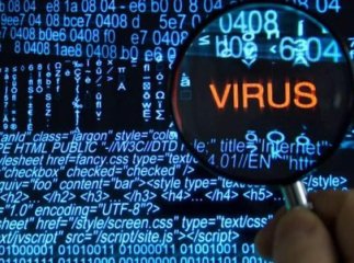 Вночі на урядові сайти України сталась масштабна хакерська атака