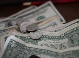 Курс валют від НБУ: скільки коштують долар і євро 17 червня Курс валют на 17 червня