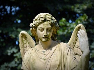 Іменини з 18 до 24 травня: хто відзначатиме День ангела