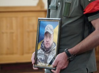 У Мукачеві попрощались із загиблим на війні Іваном Дербалем