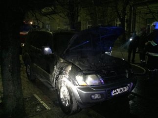 На католицький Великдень невідомі підпалили авто ужгородця