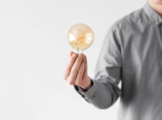 Графік відключень на 10 лютого: коли у вівторок не буде світла