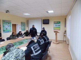Поліцейські провели зустріч з інспекторами зміни прикордонних нарядів