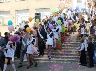 На святі останнього дзвоника Ледида пригадав молодість (ФОТО)